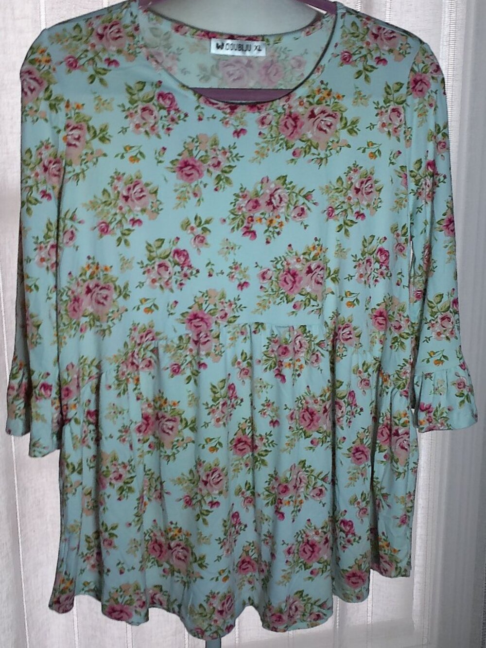 DOUBLJU Blouse Ruffle Sleeve Light Green w/Pink Roses NWOT XL